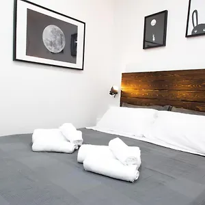Сasa de vacaciones Via Dei Tribunali-duomo Casina In Centro Storico, Nápoles