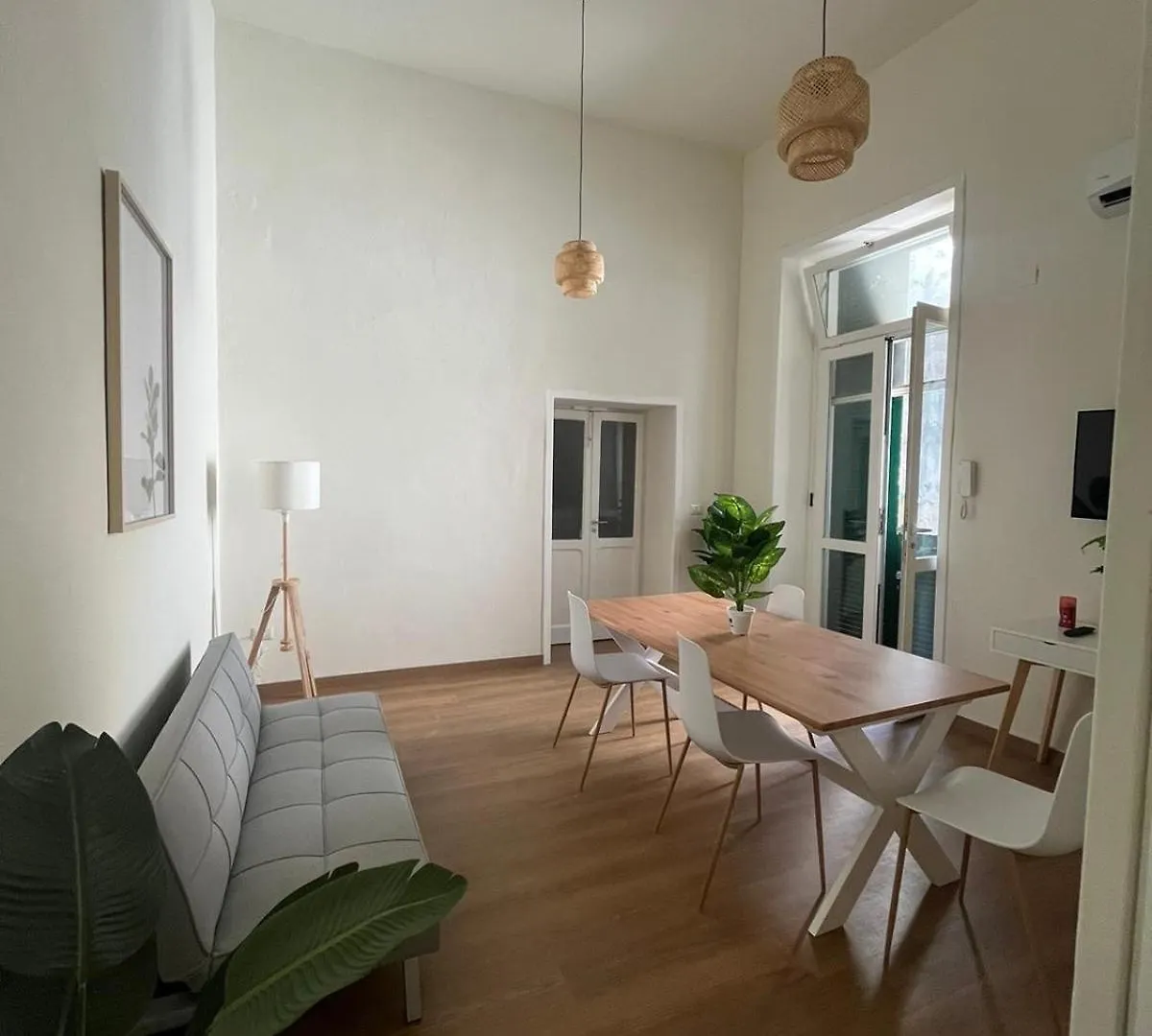 Cozy Historical Flat Napoli公寓 意大利